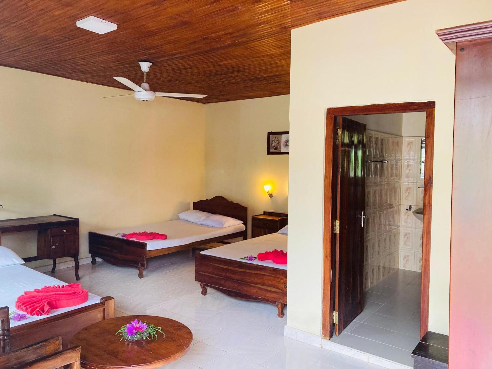Rainforest Lodge, Deniyaya Singheraja Bagian luar foto