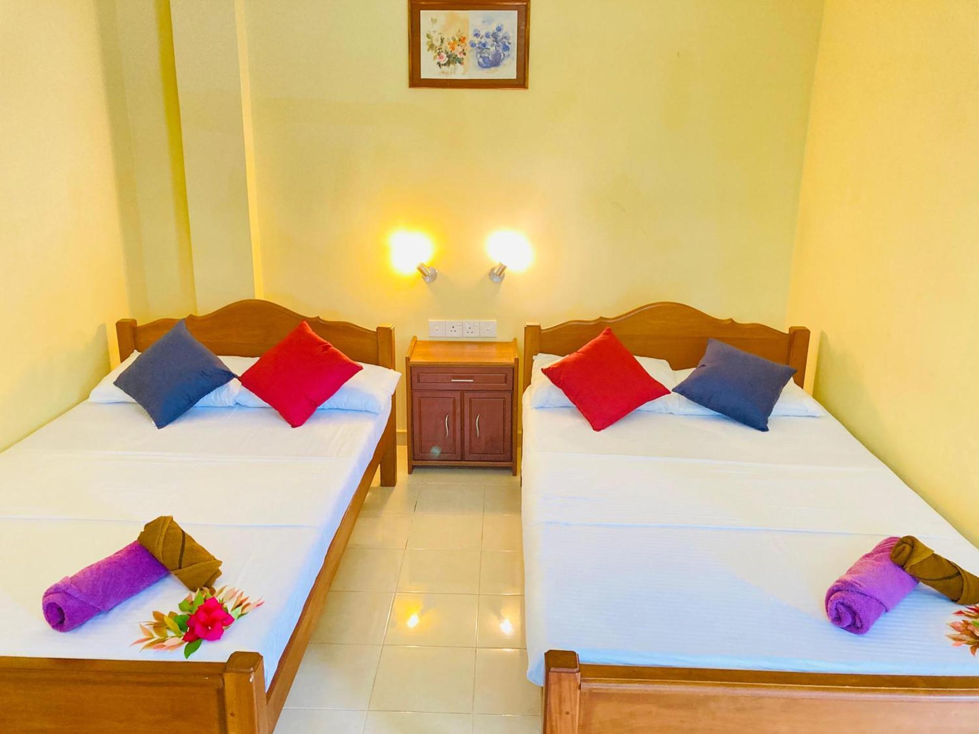 Rainforest Lodge, Deniyaya Singheraja Bagian luar foto